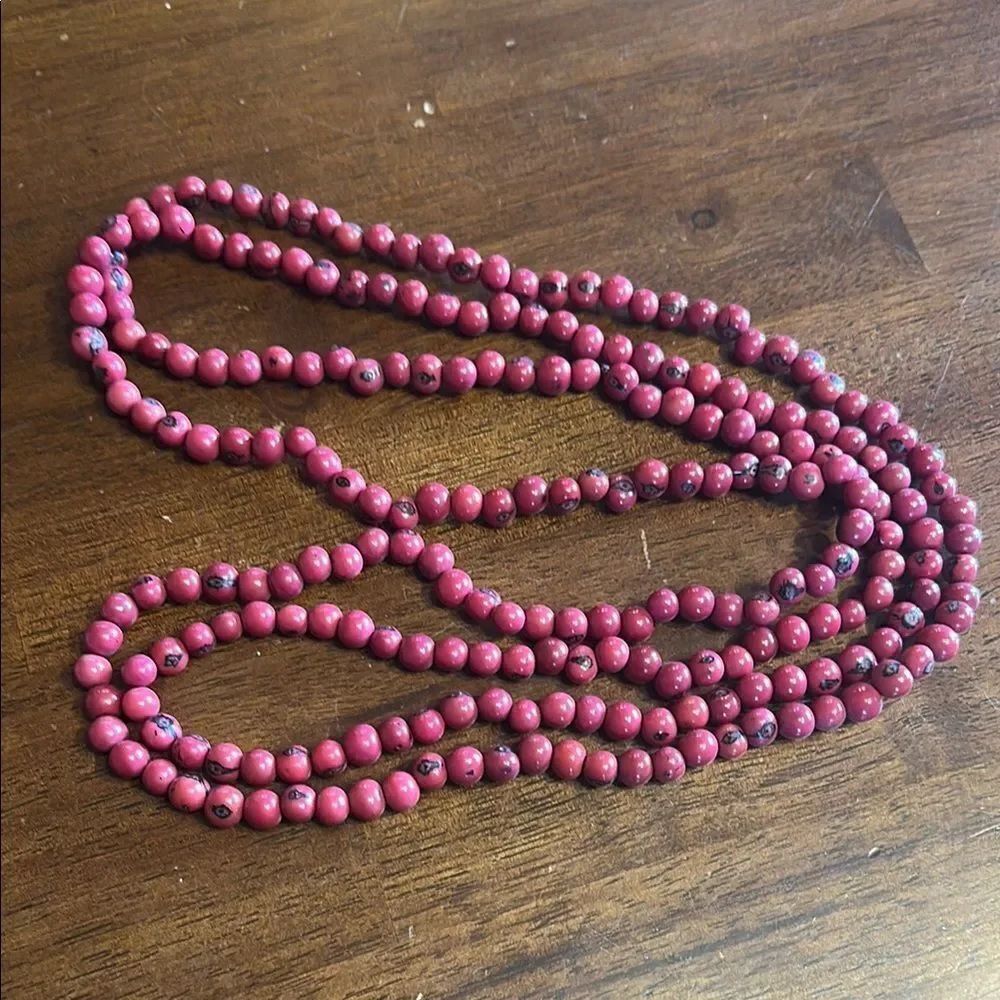 Elegant cranberry Beaded Necklace (3150)